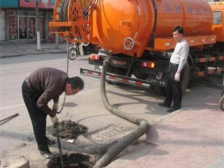 万荣清掏化粪池，健康生活从这里开始